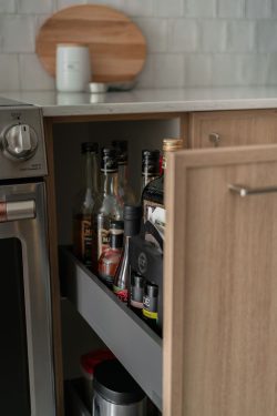 Projet-Victoria_Réno Cuisine_6 Des espaces de rangement optimisés et pratiques